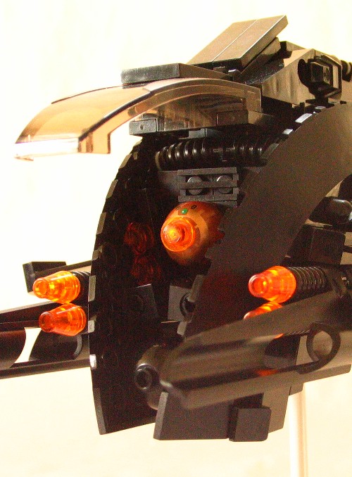 alien_drone_fighter_010.jpg