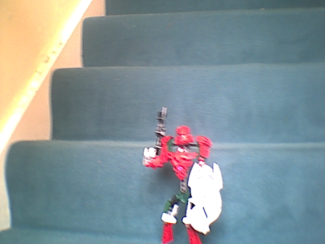 bionicle1_004.bmp