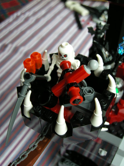 skeletontower033.jpg