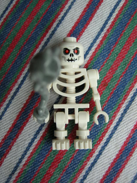 skeletontower039.jpg