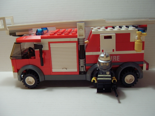firetruck1.jpg