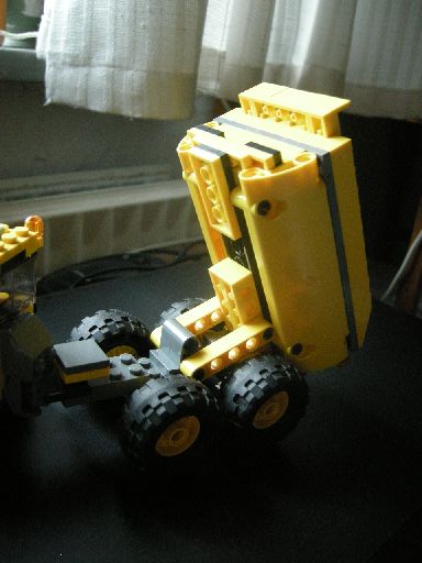 dumper033.jpg
