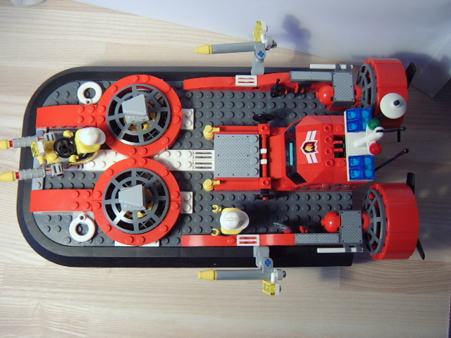 hovercraft001.jpg