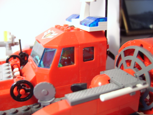 hovercraft005.jpg