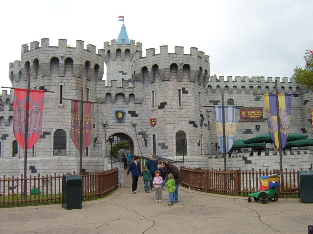 castle.jpg