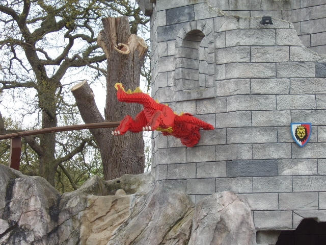 castle2.jpg