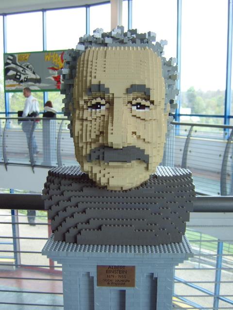 einstein.jpg