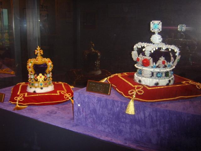 jewels1.jpg