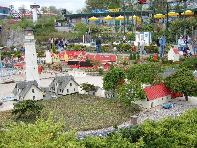 miniland53.jpg