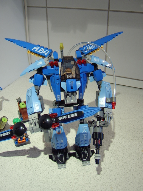blue_mech009.jpg