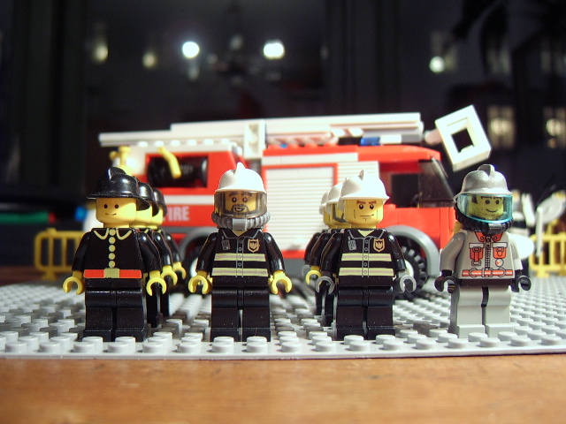 fireparade1.jpg