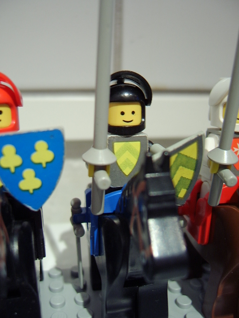 yellow_black_knight.jpg