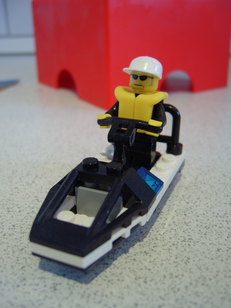 jetski001.jpg