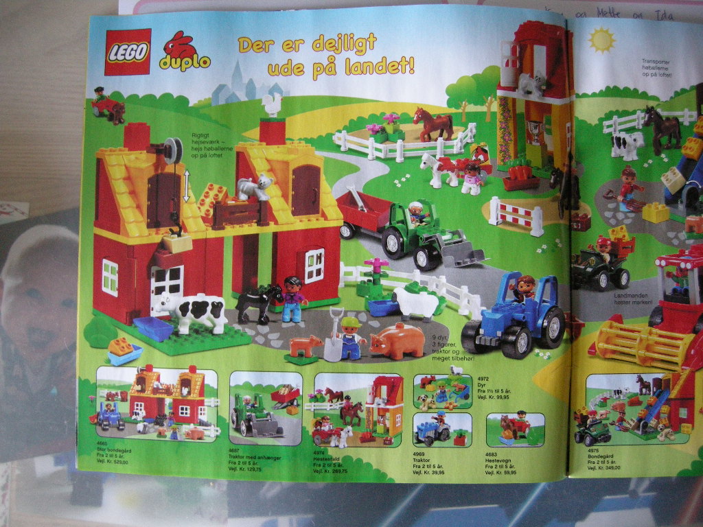 2008cataloguedk004.jpg