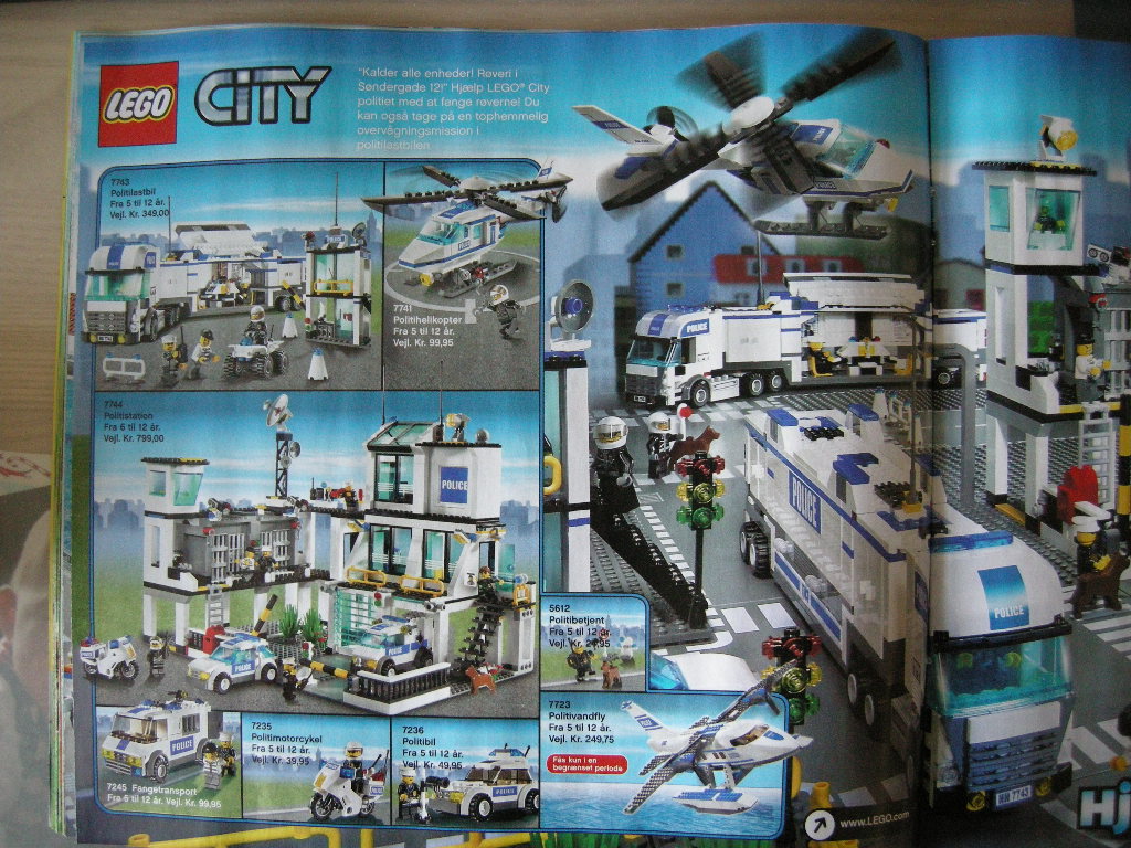 2008cataloguedk028.jpg