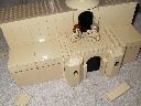 legoman_tatooinehouse.jpg