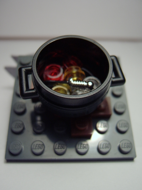 4766cauldron.jpg