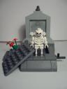4766graveopen.jpg