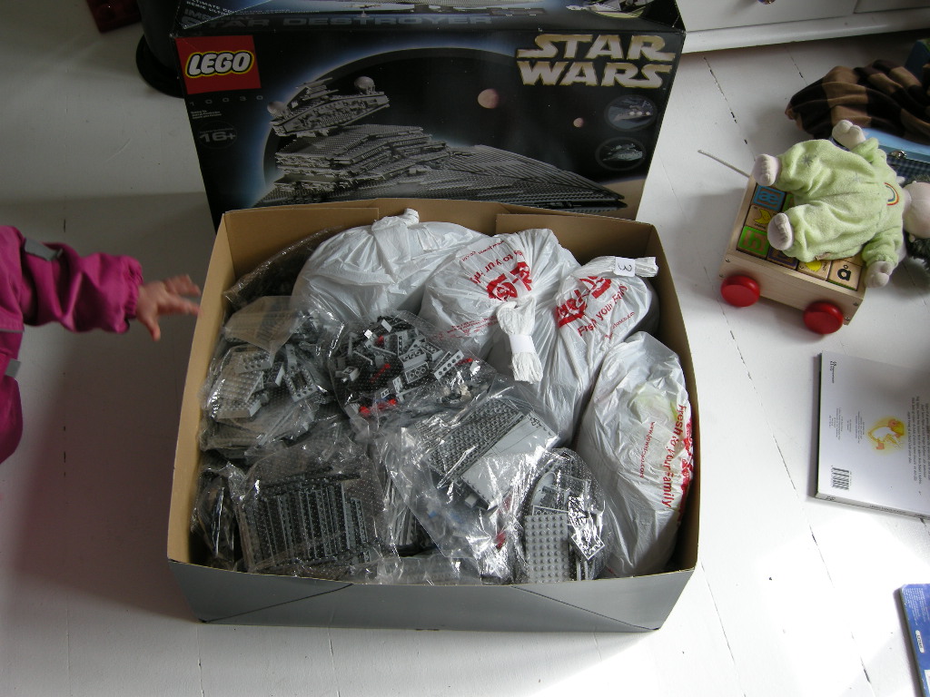 ucs004.jpg