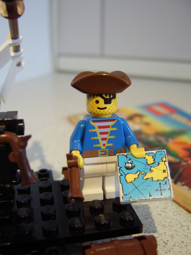 castaways005.jpg