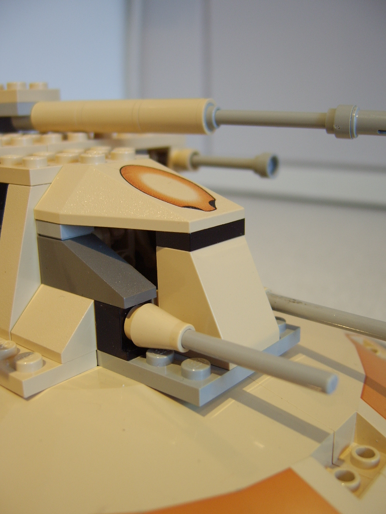 aat005.jpg