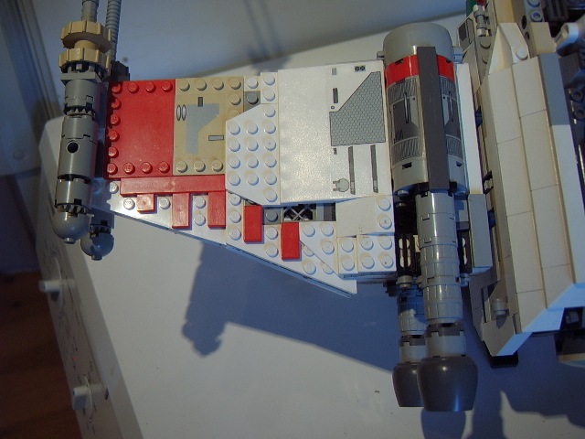 xwing_ucs_b.jpg