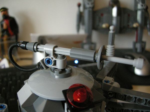 hmsd005.jpg