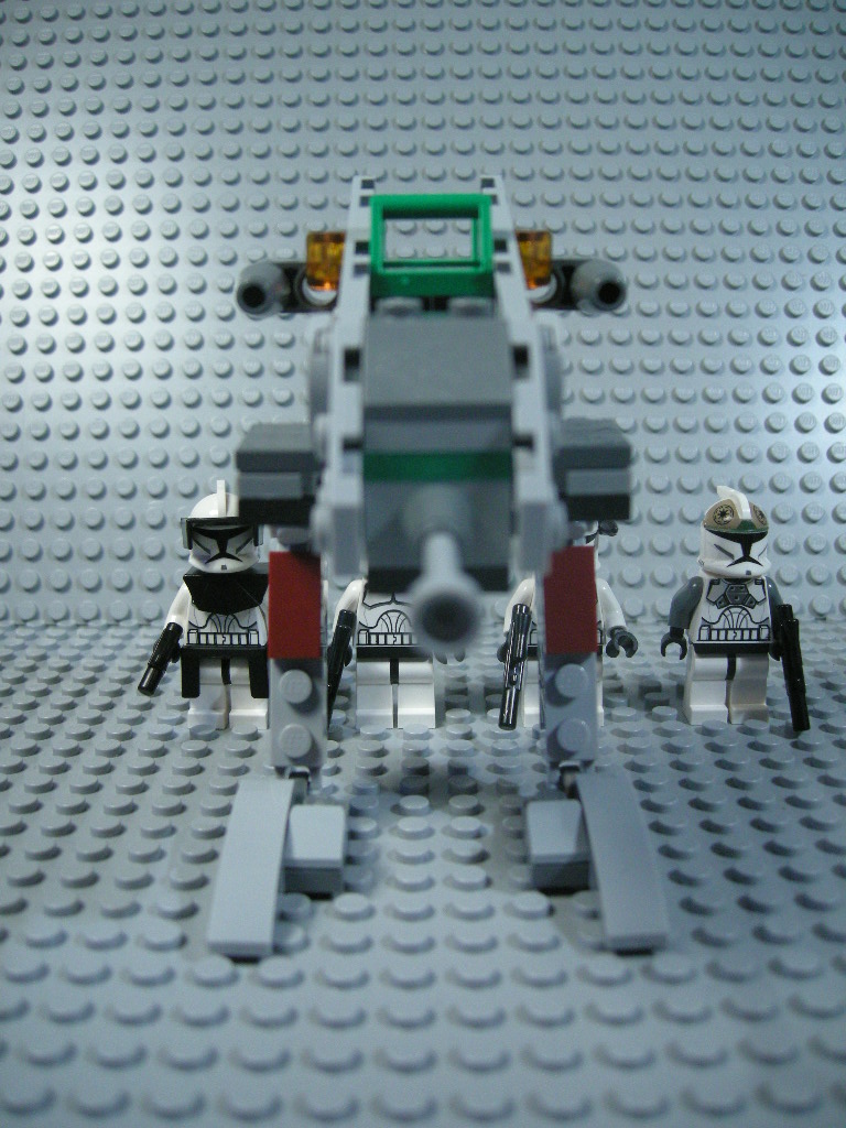 walker02.jpg