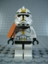 clone_trooper_yellow_pauldron_front.jpg