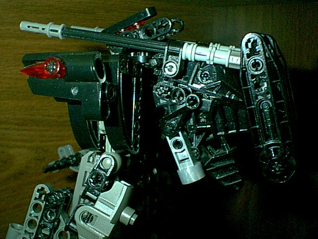 cm04-r-2_24.jpg