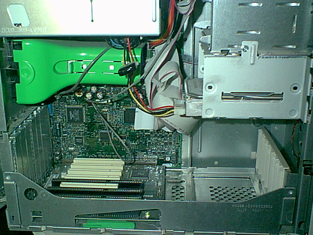 comp_innards.jpg