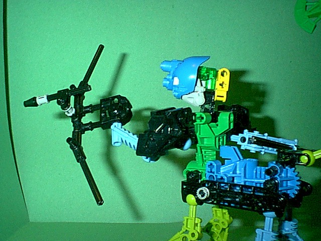 tia-ko_side_bow.jpg