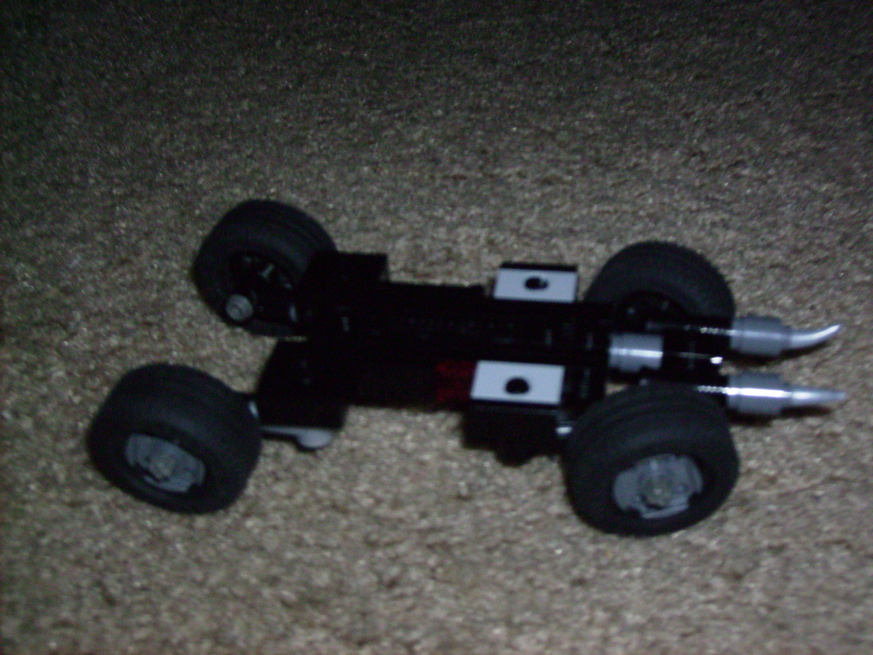 chassis_001.jpg