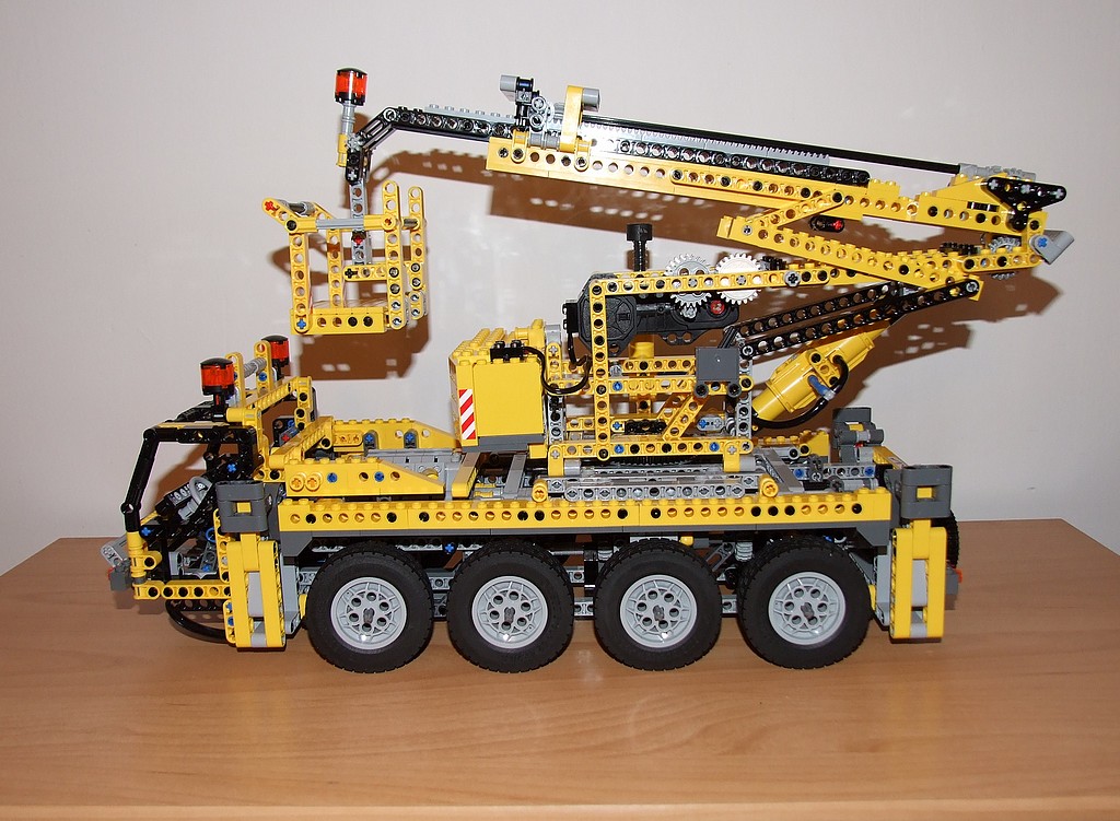 2007_1224lego0015.jpg