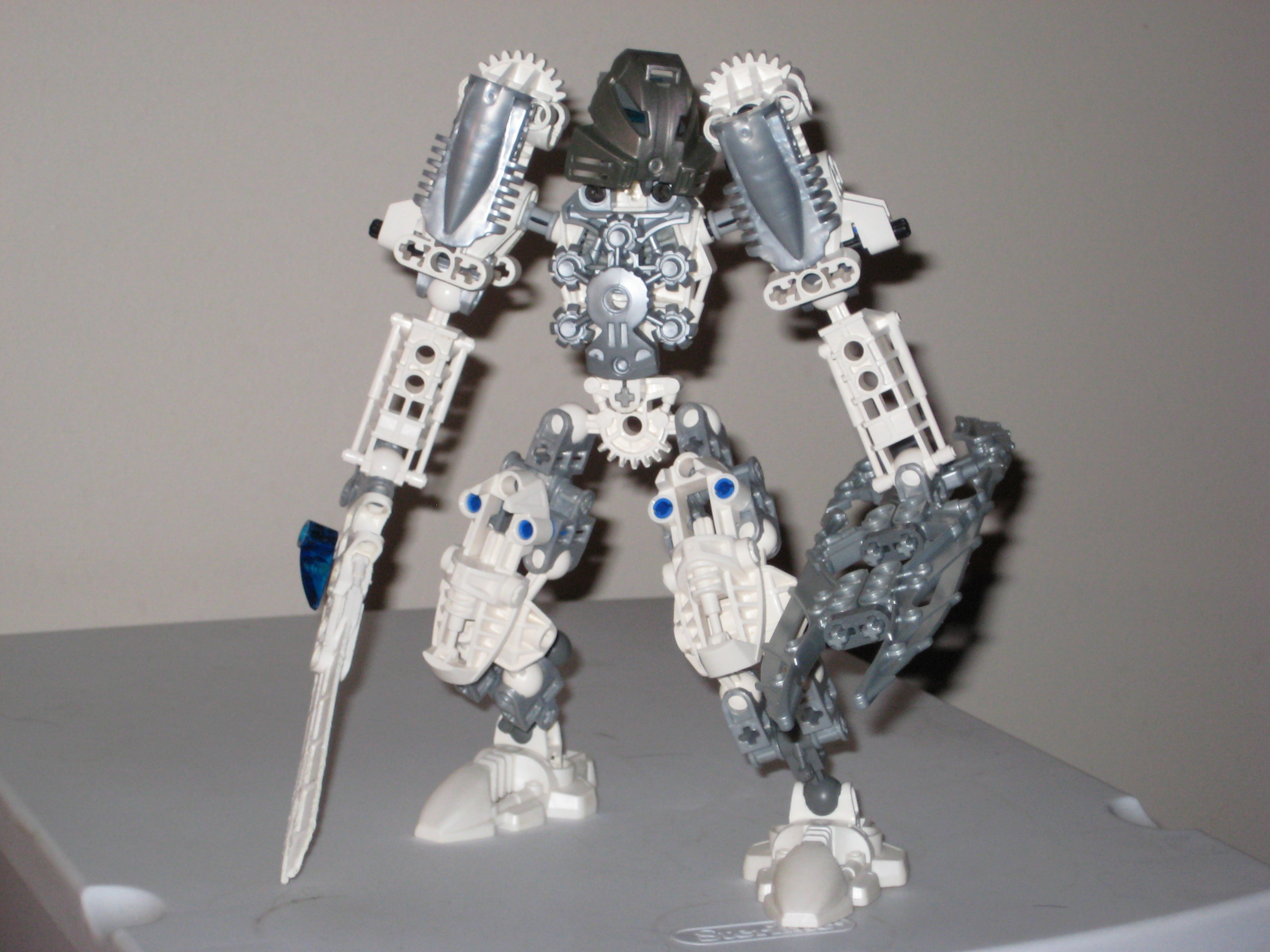 bionicle_009.jpg