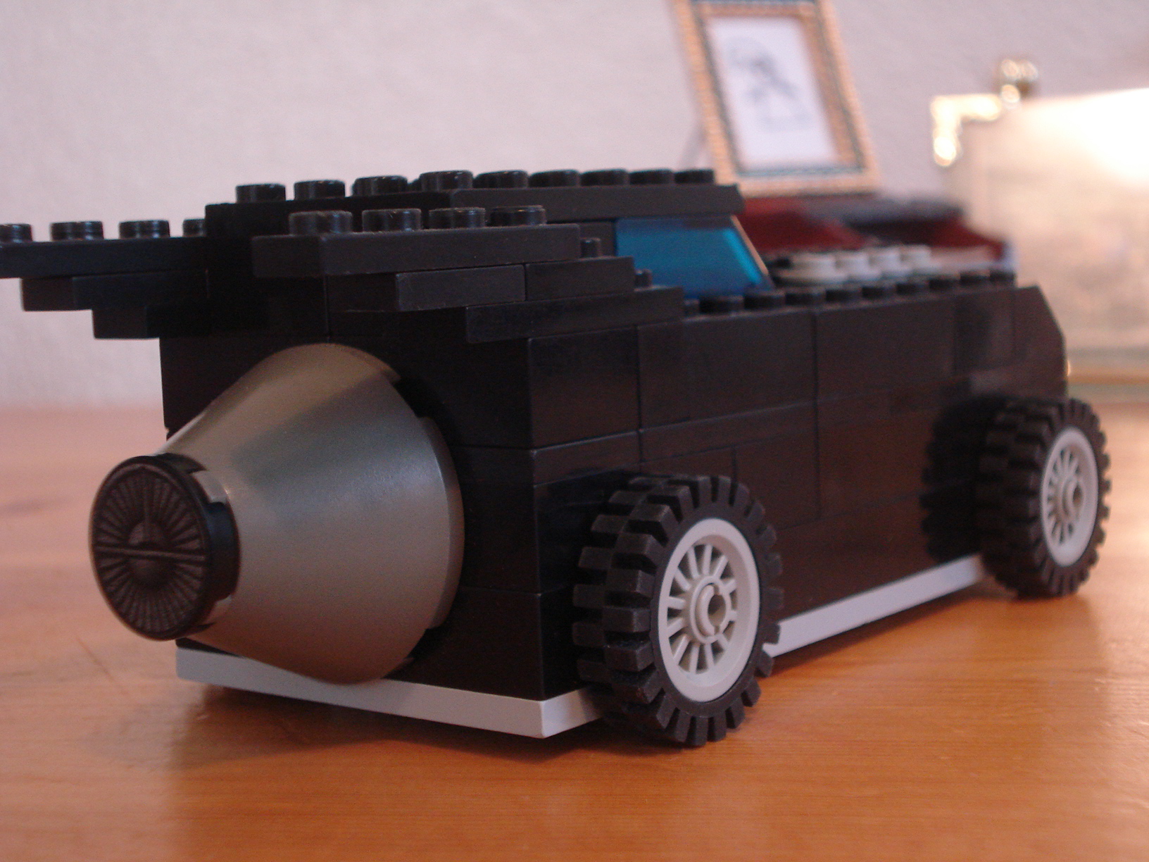 mocs_036.jpg