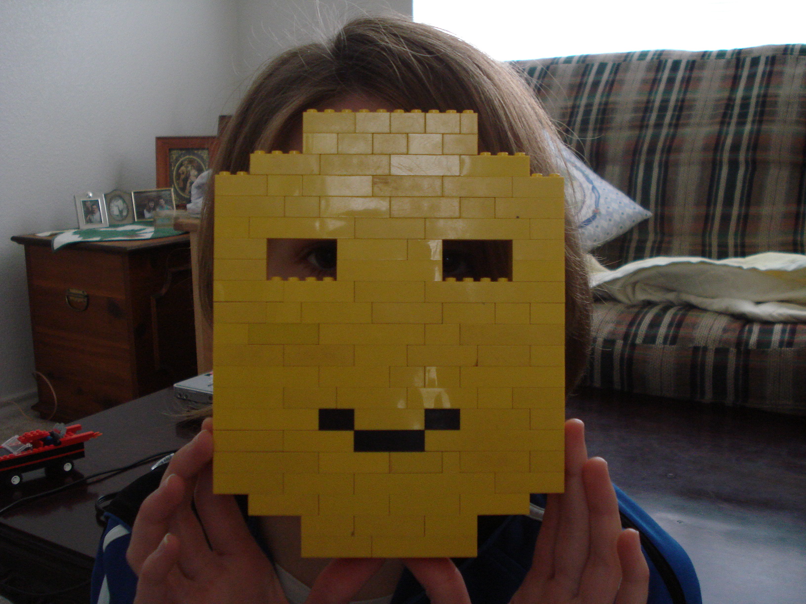 legomask_002.jpg