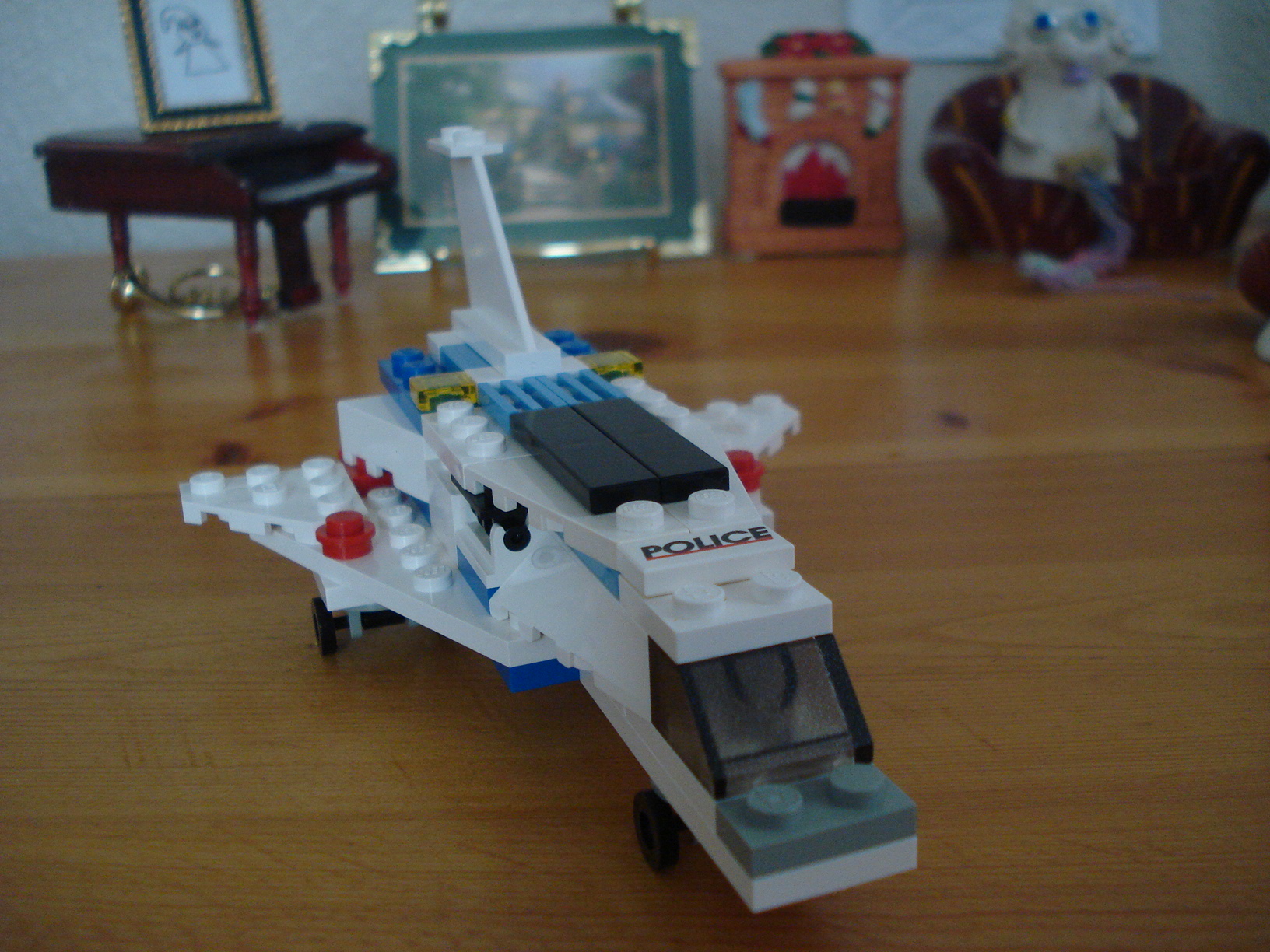 policespaceshuttle_002.jpg