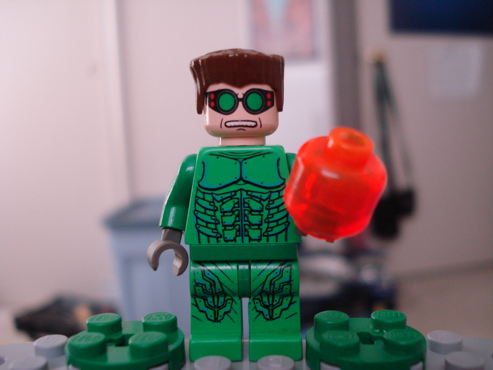 d_new_goblin_minifig.jpg