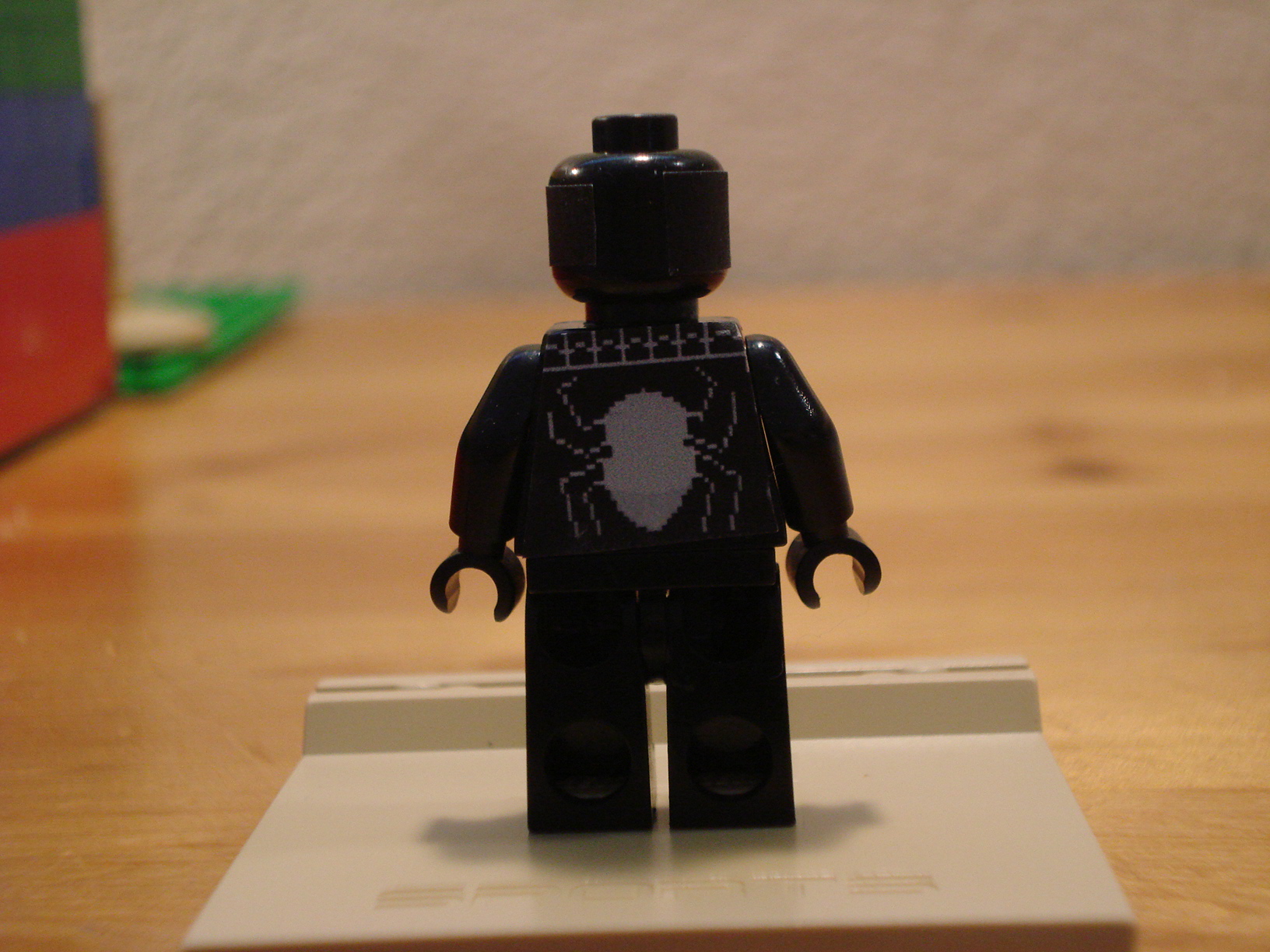black_spider-man_rear.jpg