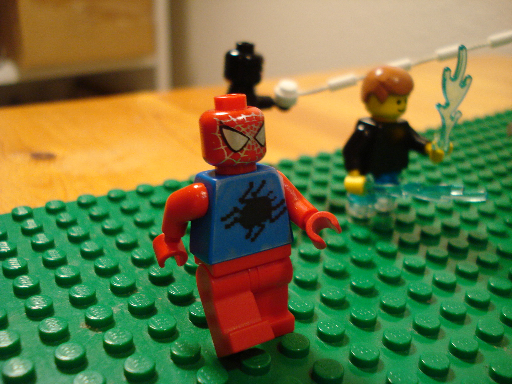 4_scarlet_spider.jpg
