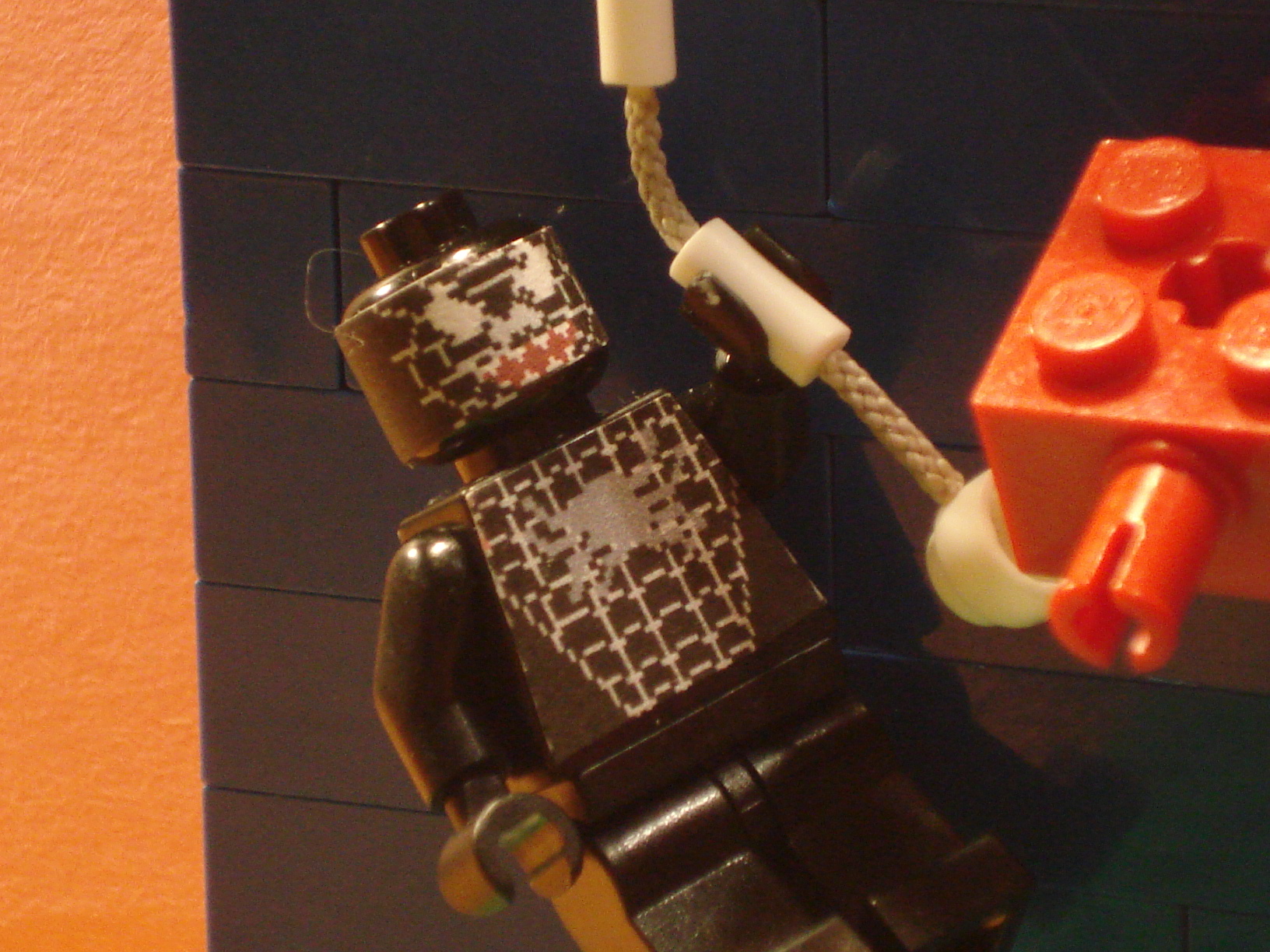 c_venom_closeup.jpg