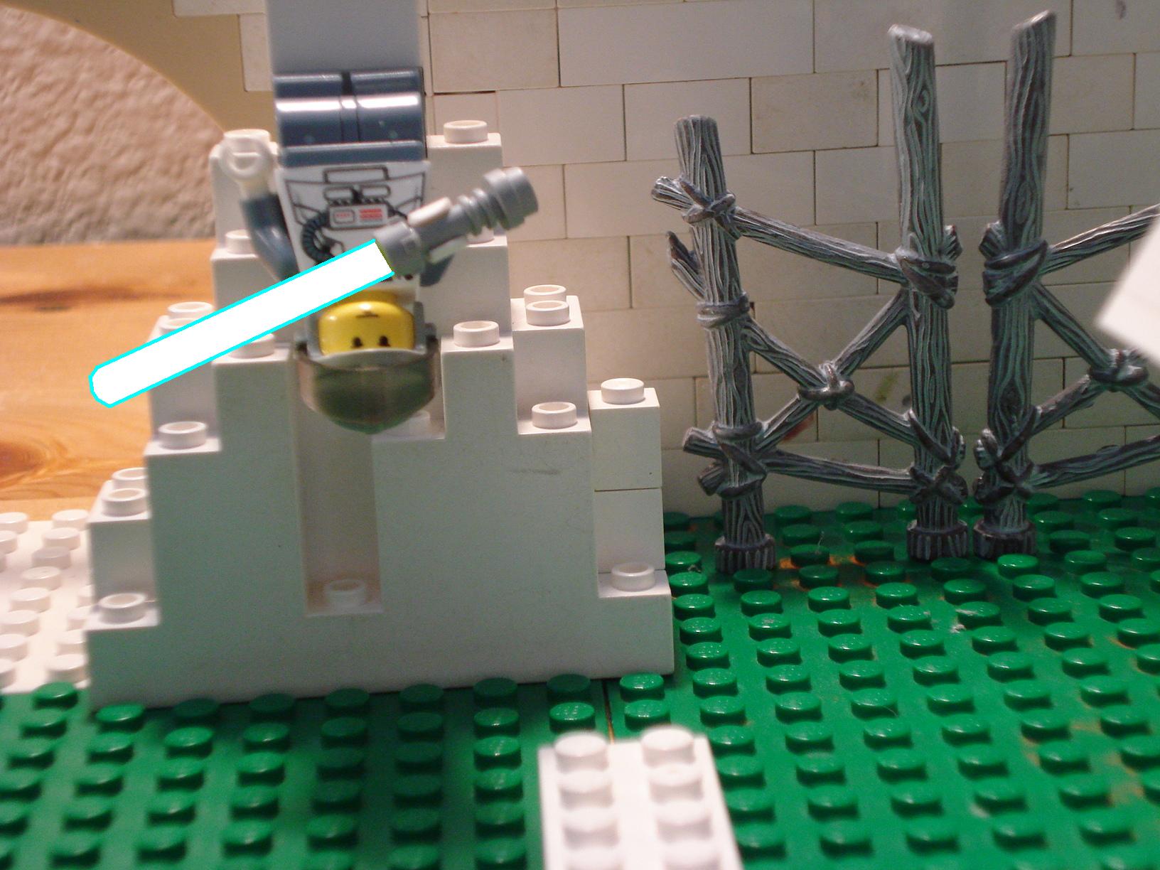f_luke_has_his_lightsaber.jpg