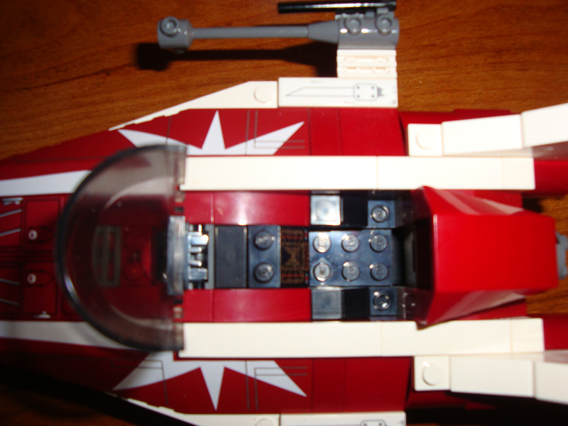 roxies_a-wing_cockpit.jpg