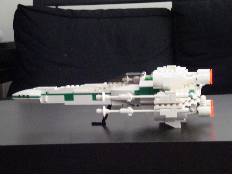 corrans_x-wing_left_side.jpg