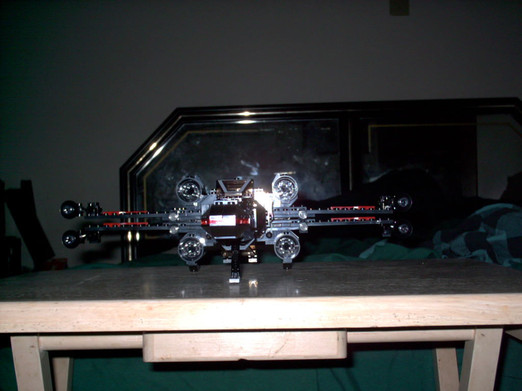 x-wing_front.jpg