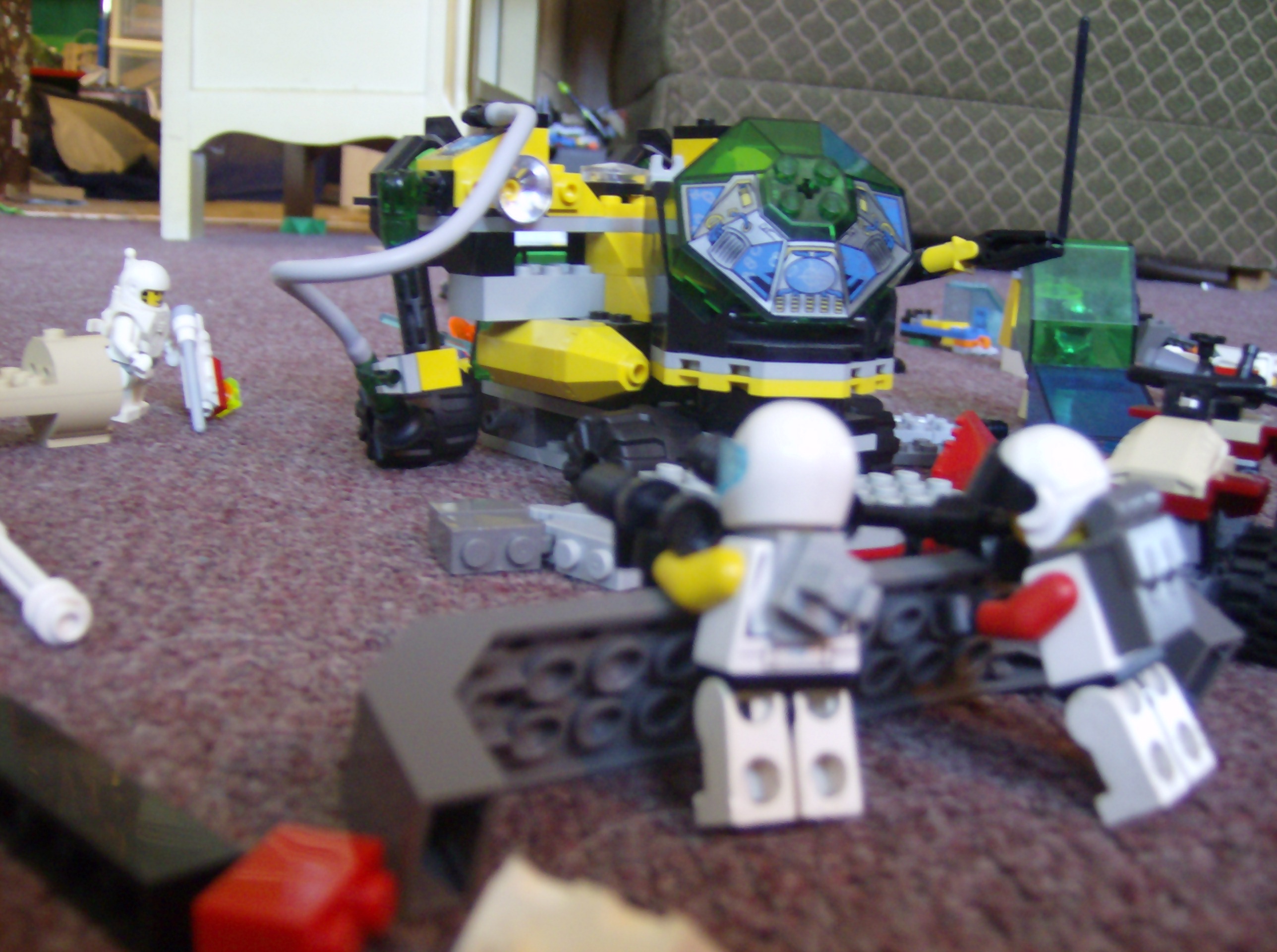 brickwar005.jpg