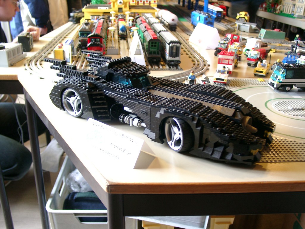 07_batmobile2.jpg