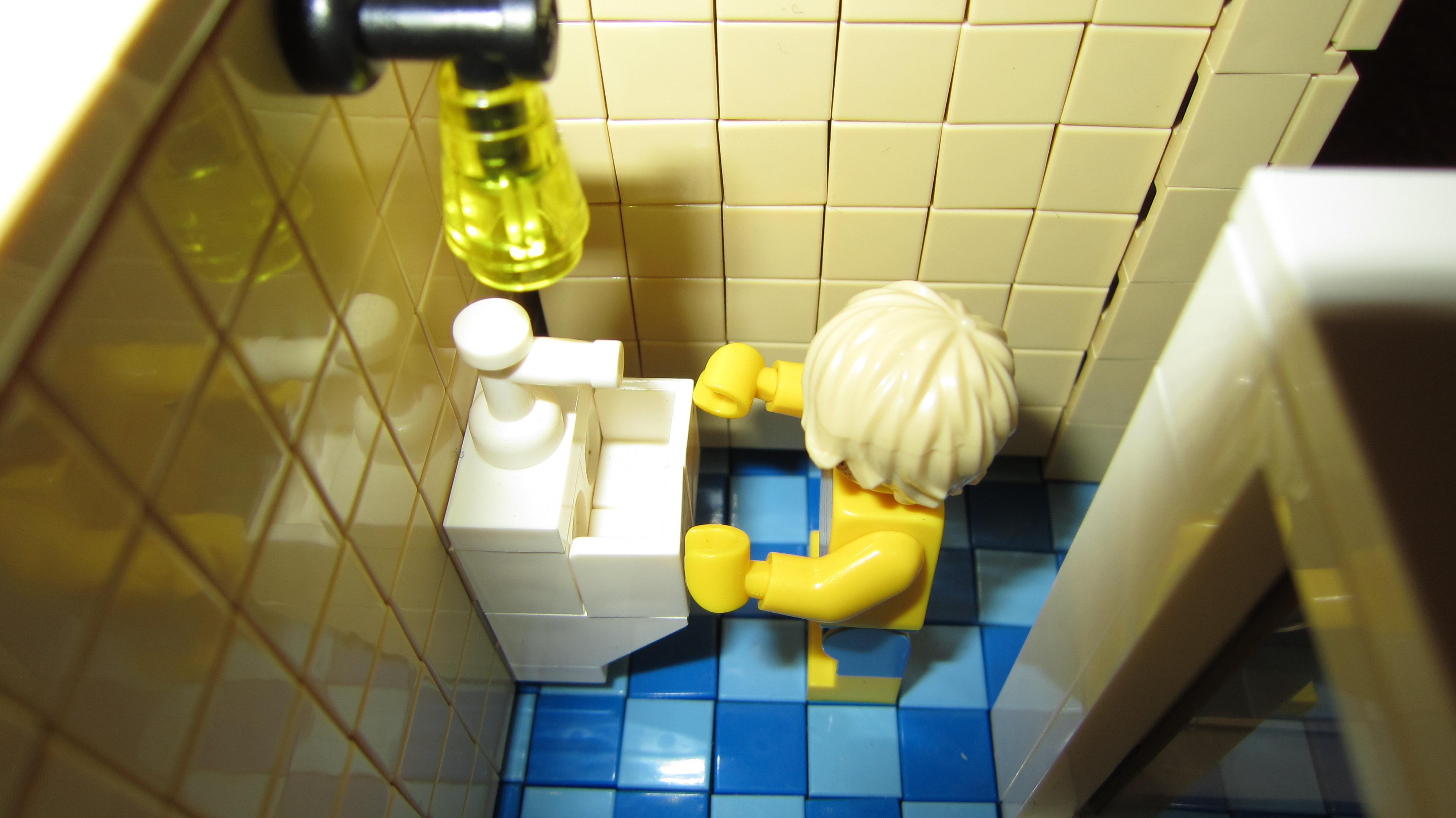 bathroom_05.jpg
