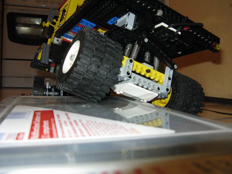 small_09.jpg